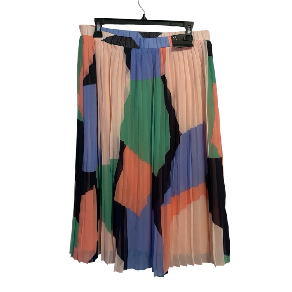 Banana Republic Factory Women’s Multicolor Pleated Skirt. Size M, NWT.